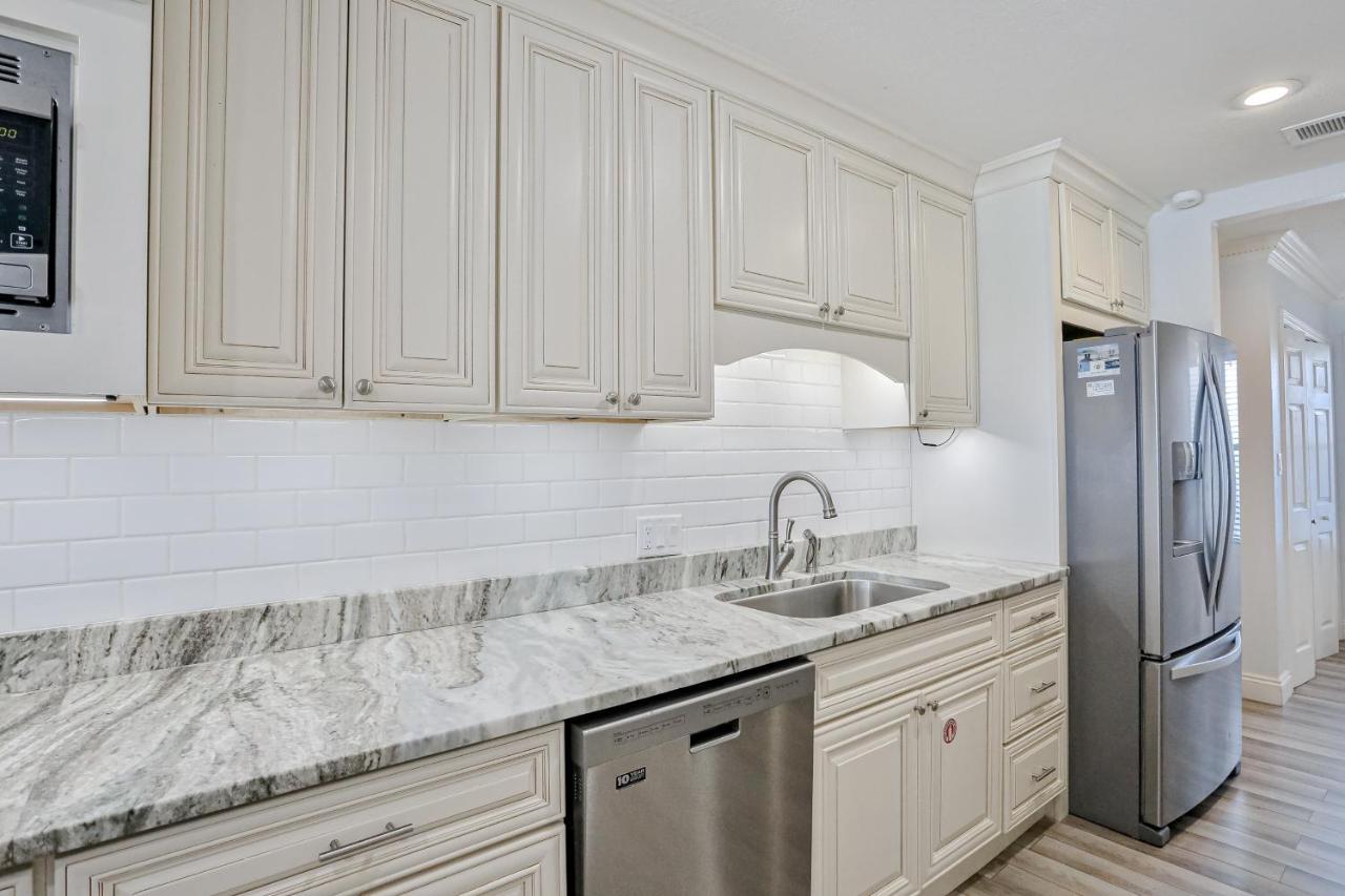 Captain'S Quarters At Green Reef Townhomes دستين المظهر الخارجي الصورة